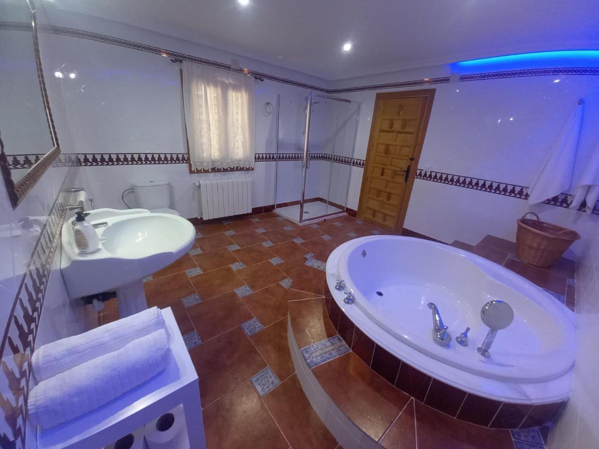 Casa Rural Batalla Navas De Tolosa, Despenaperros Santa Elena Eksteriør billede